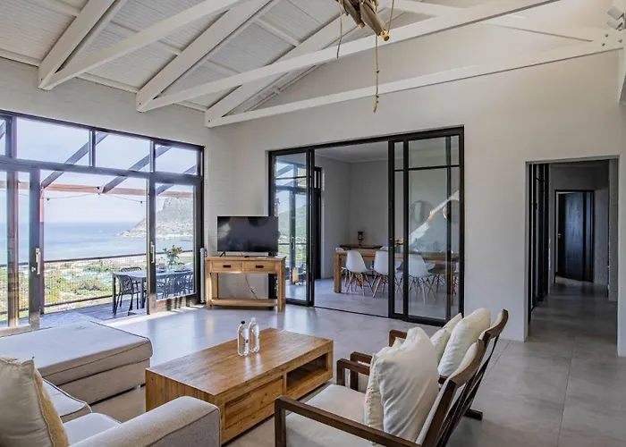 Sunset Bay Stay